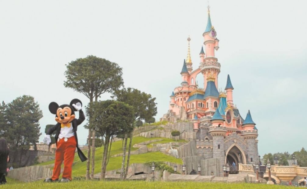 El Coronavirus retrasa hasta abril reapertura de Disneyland París 