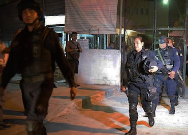 Instalan puntos de revisión tras fuga de reos en Cancún