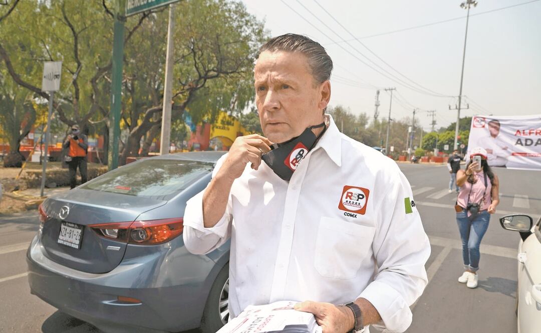 Alfredo Adame ofrece 100 mil pesos de recompensa por Laura Bozzo