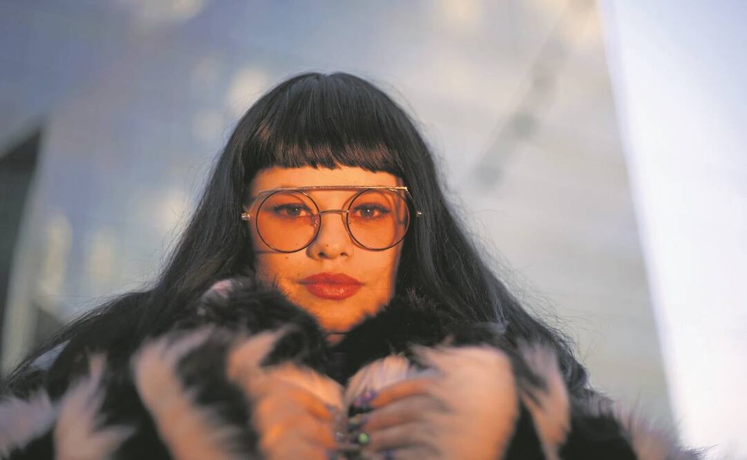 La cantante prepara disco para el verano. Estrena su sencillo “Gato”, en el que manifiesta lo cómoda que está consigo misma. Foto: Onerpm Mexico