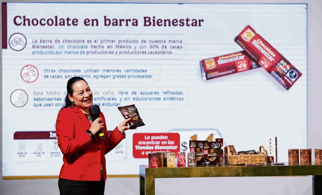 María Luisa Albores, titular de Alimentación para el Bienestar, aseguró que Chocolate Bienestar es una golosina sana. Foto: Diego Simón Sánchez / EL UNIVERSAL