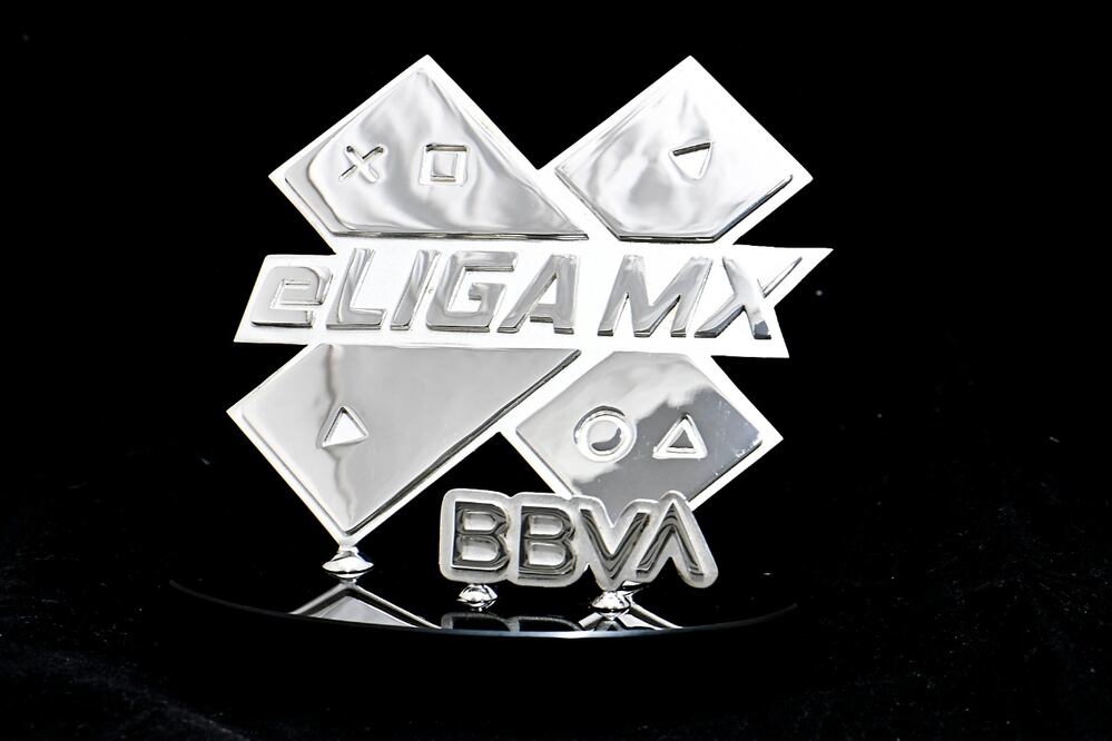 La Liga MX presentó el trofeo para el campeón. Fotos: Cortesía