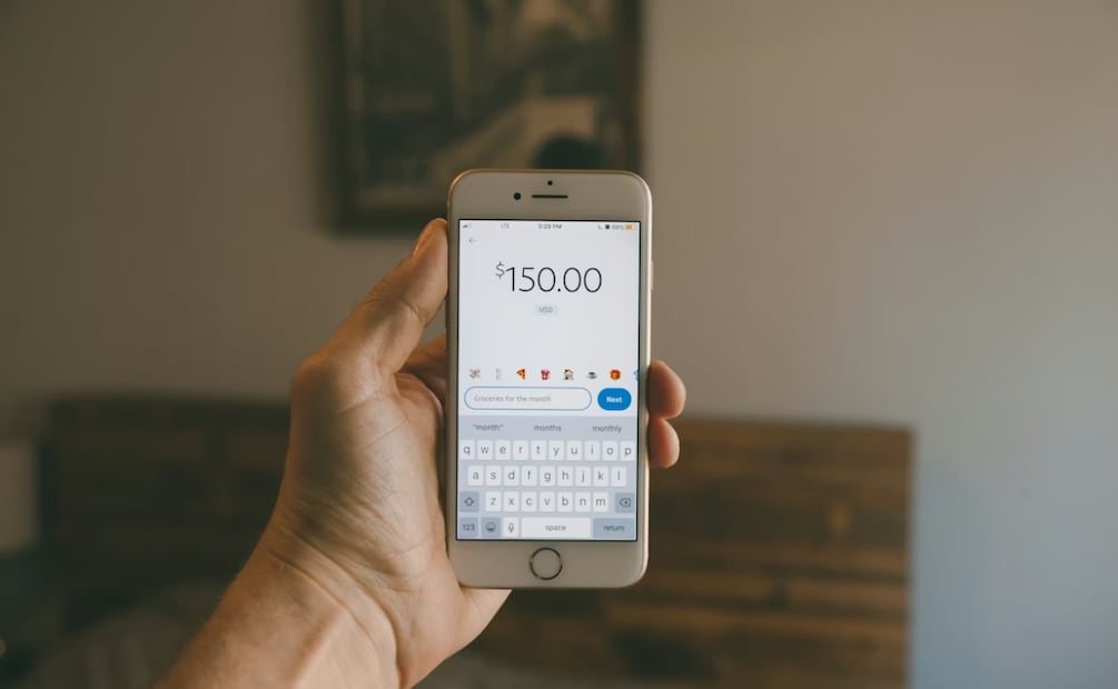 Al descargar una app montadeudas corres el peligro de que tu dispositivo se infecte de malware. Foto: Unsplash