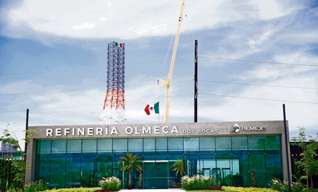 La refinería de Dos Bocas se planeó con un presupuesto inicial de 8 mil millones de dólares, aunque su valor final será de al menos 17 mil millones de dólares. Foto: Archivo / EL UNIVERSAL