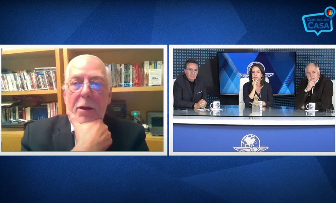 David Aponte, Director General Editorial de EL UNIVERSAL, los columnistas Maite Azuela y Héctor de Mauleón, junto con Guillermo Valdés Castellanos, exdirector del Cisen. Foto: Captura de pantalla