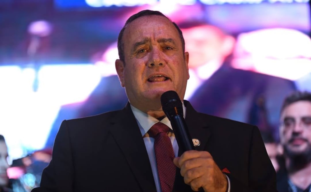 Alejandro Giammattei, presidente electo de Guatemala, estuvo en prisión preventiva acusado de haber participado en ejecuciones extrajudiciales (Foto: AFP)