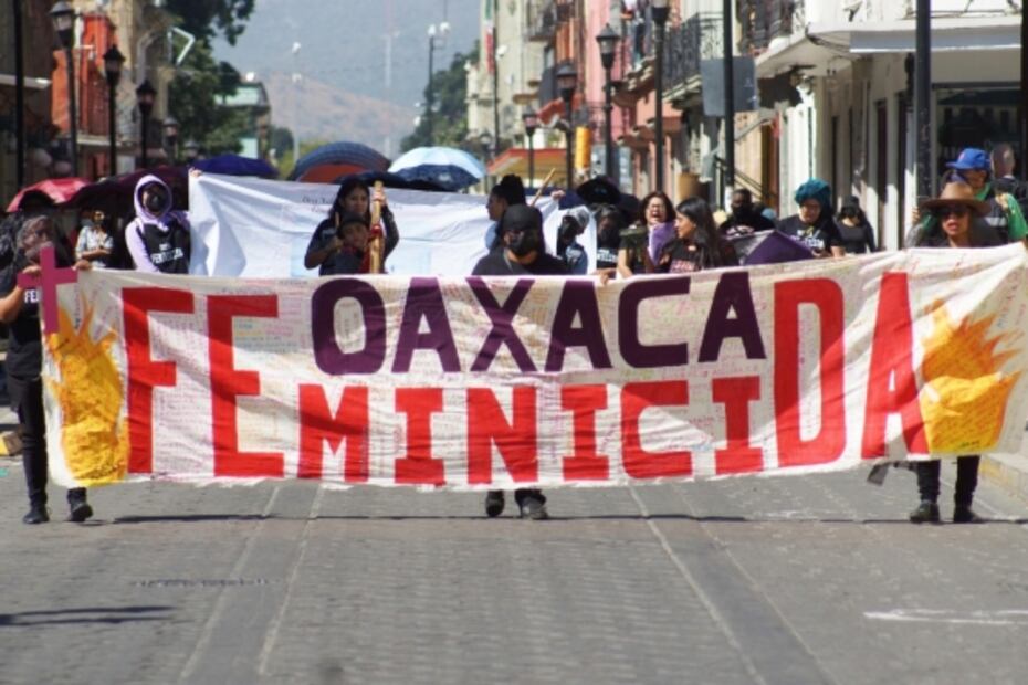 Mujeres en varios estados marchan por el 25N