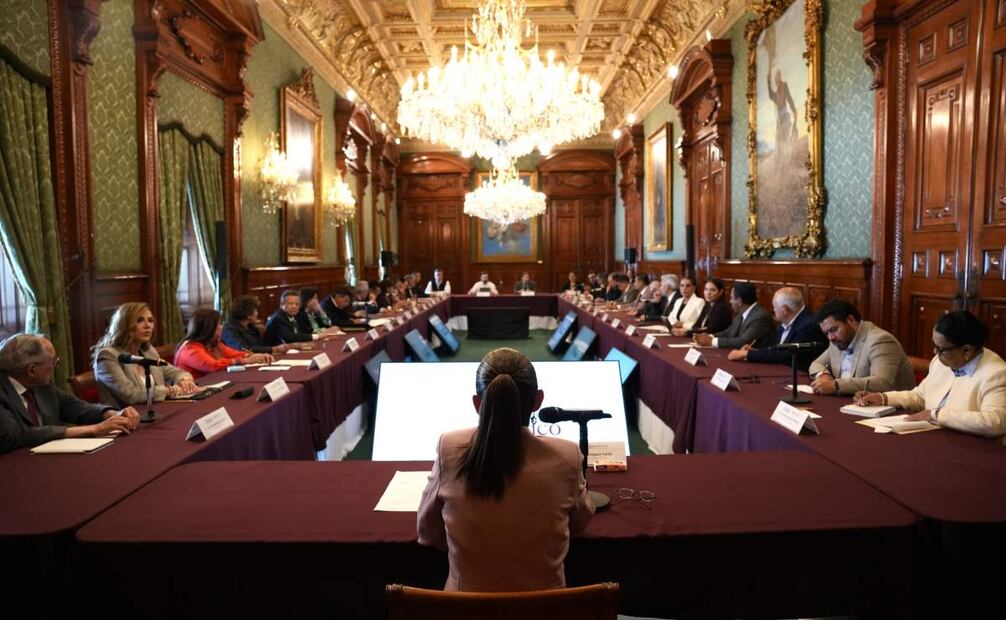 Claudia Sheinbaum se reúne con gobernadores a Palacio Nacional. Foto: Presidencia