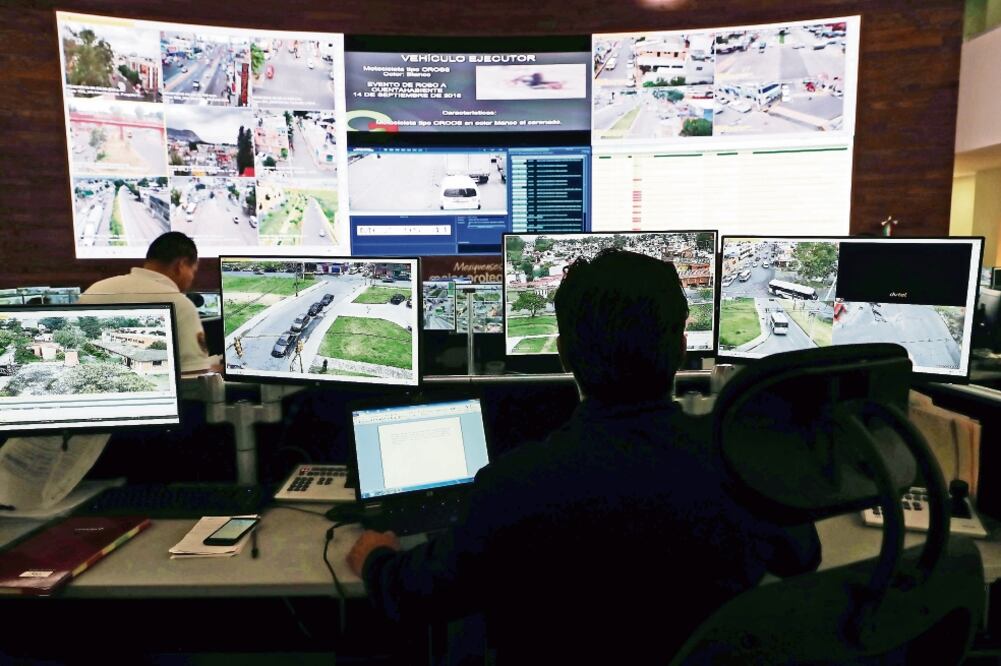 El gobernador de Jalisco, Pablo Lemus, informó que el Centro de Comando y Control (C2) operaba al servicio del crimen organizado. Foto: JUAN CARLOS REYES