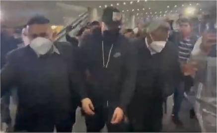 Lo que no se vio en la llegada del Cabecita Rodríguez; lo confundieron con un detenido