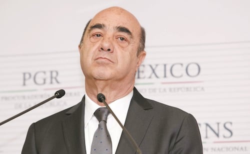 Caso Ayotzinapa: retiran prisión preventiva justificada a Murillo Karam en Reclusorio Norte; esto implica la nueva medida cautelar