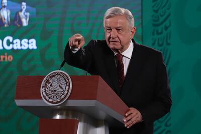 Es un proceso, se irá terminando el outsourcing en el gobierno: AMLO