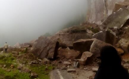 Tras nuevo derrumbe, cierran carretera Durango-Mazatlán