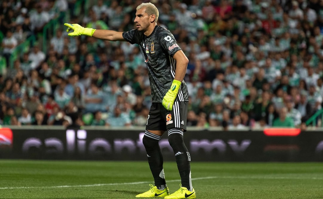 Portero de Tigres. Foto: Mexsport