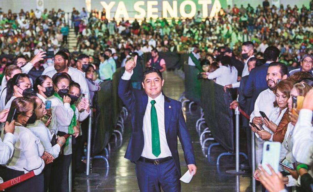 El gobernador de San Luis Potosí, Ricardo Gallardo Cardona, presentó la noche del lunes su Primer Informe de Gobierno ante más de 5 mil invitados, en el Centro de Convenciones de la entidad. Foto: Especial.