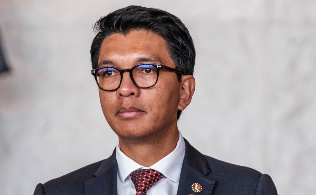 Andry Rajoelina fue destituido como presidente de Madagascar, por abandono de sus funciones. Foto: AFP