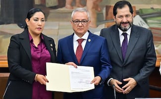 Edomex entrega Cuenta Pública 2025 al congreso local; deuda se mantiene sin nuevos financiamientos, afirma