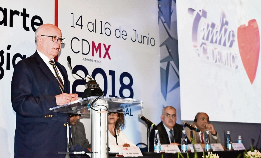 José Narro Robles inauguró el primer curso CardioAcademic, en el que participan 202 profesores mexicanos. Foto: CORTESÍA