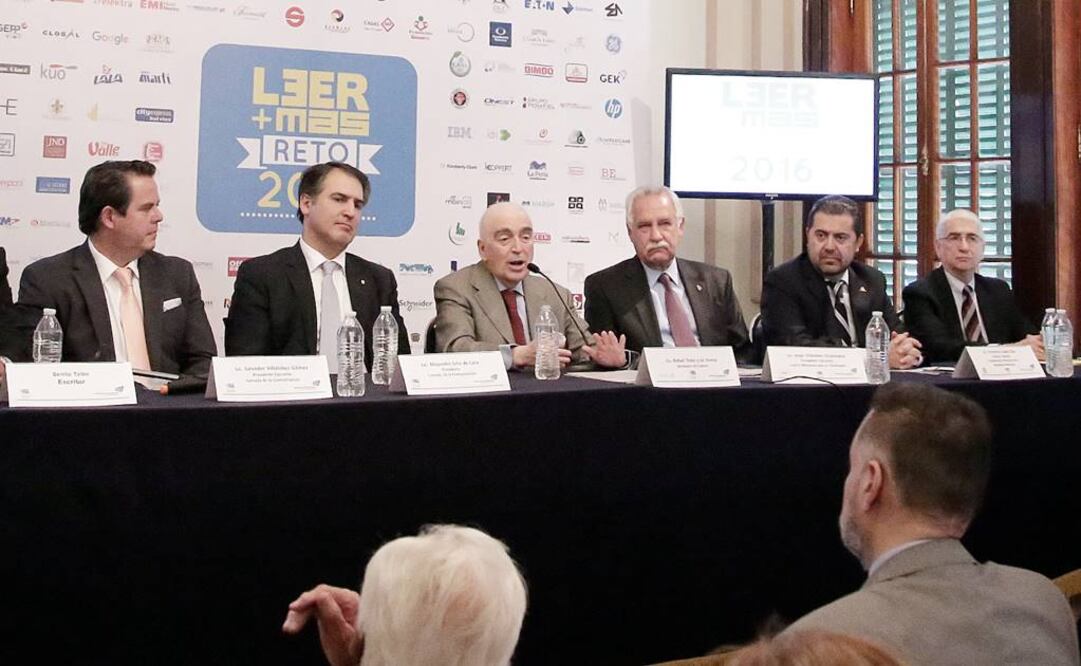 Tovar y de Teresa dijo que es fundamental ejercer el fomento desde la ciudadanía, la iniciativa privada y desde las instituciones públicas. (FOTO: Alejandra Leyva / EL UNIVERSAL)