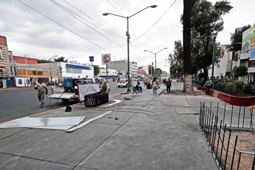 Los comerciantes reubicados procedían de Mixcalco y fueron retirados por el incremento en las denuncias de inseguridad y delincuencia. (FOTO: ALEJANDRO ACOSTA. EL UNIVERSAL)