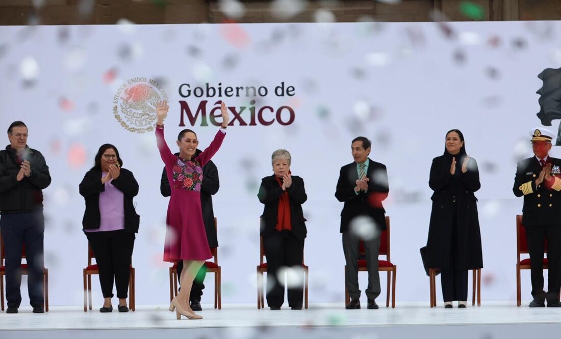 Presentación de Claudia Sheinbaum en el Zócalo capitalino para presentar su discurso por los 100 días de su gobierno. Foto: Diego Simón/EL UNIVERSAL