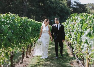 La carismática ex primera ministra Jacinda Ardern se casa en Nueva Zelanda