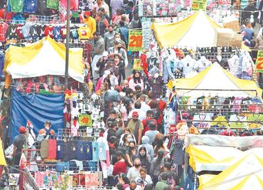 Iglesia llama a evitar reuniones y consumismo