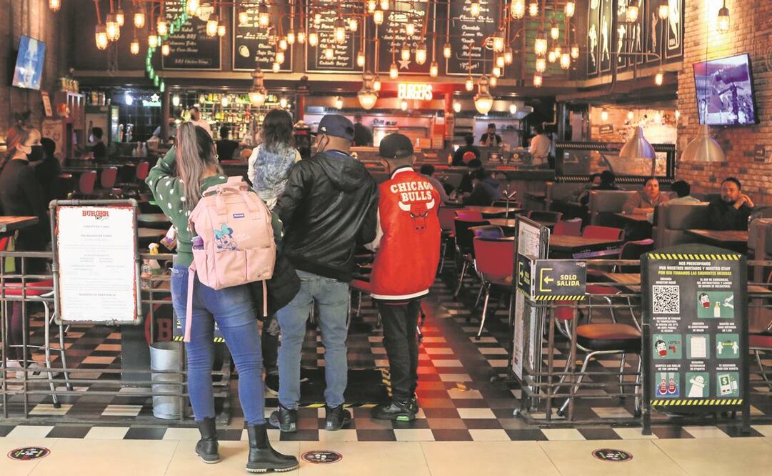 Restaurantes alistan promociones, principalmente en bebidas y cervezas, para el Super Bowl y el Día del Amor y la Amistad. Foto: Carlos Mejía/ EL UNIVERSAL.