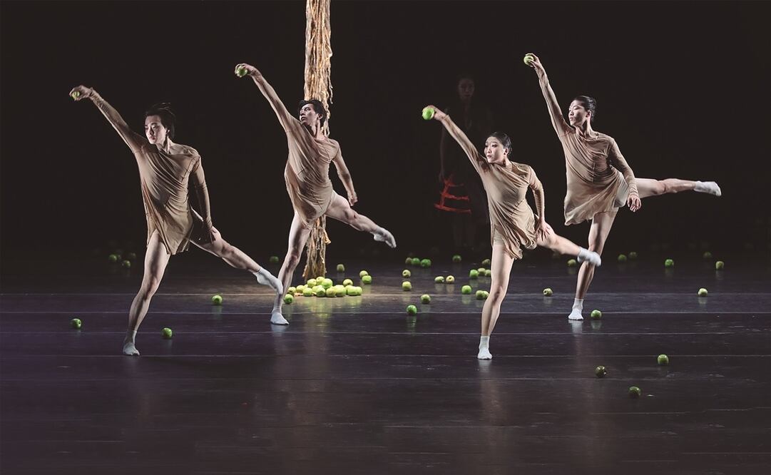 El Beijing Dance ofreció Tres poemas. Foto: Berenice Fregoso / EL UNIVERSAL