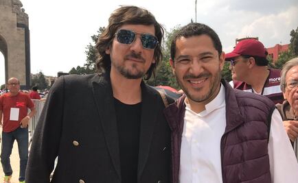 Firma vocalista de Zoé acuerdo de López Obrador