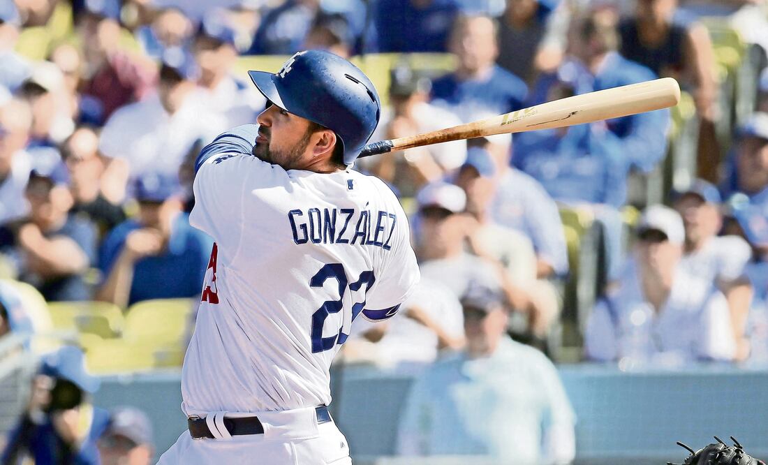 El toletero mexicano ligó cinco series de postemporada conectando cuadrangulares. (FOTO: MIKE NELSON. EFE)