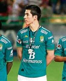 Bueno es refuerzo de las Chivas