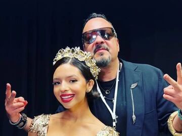 Pepe Aguilar se suma como corista "tatuado" en el concierto de su hija Ángela Aguilar