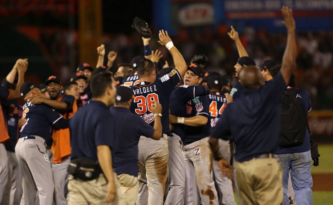 Tigres logró el triunfo en el séptimo juego. Imago7