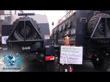 Protestan afuera de la Corte; policía capitalina impide cadena humana