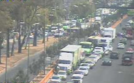 Vecinos bloquean la calzada Ermita Iztapalapa