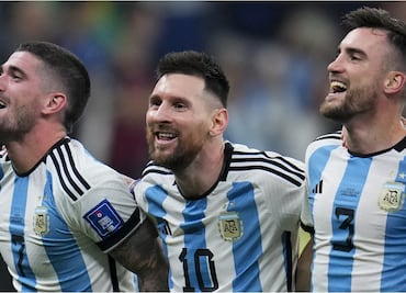 Así se las ingenia este jugador de Argentina para ir al supermercado y pasar desapercibido