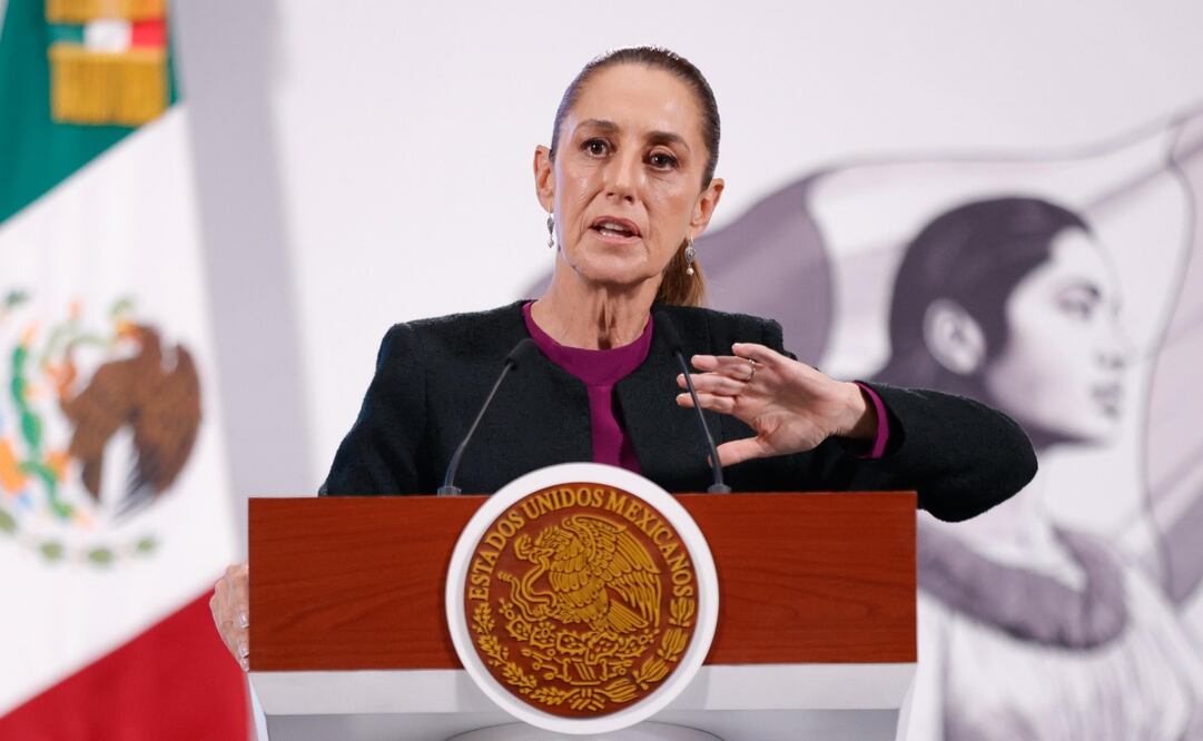 Claudia Sheinbaum en su conferencia matutina del 19 de agosto de 2025. Foto: Diego Simón / EL UNIVERSAL