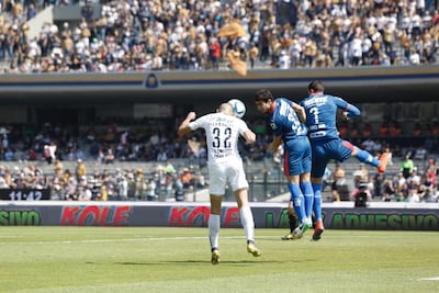 Pumas y Rayados empatan por la mínima en Ciudad Universitaria