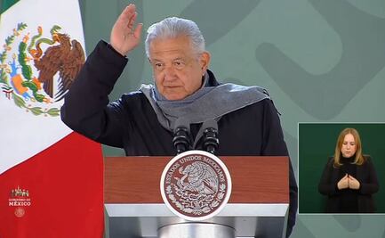 AMLO descarta golpe de Estado, pero acusa a sus adversarios de hacer "guerra sucia"