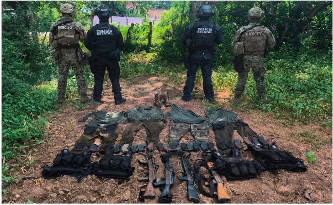 Detienen a 16 personas y aseguran 22 armas en operativos en Sinaloa; decomisan más de 3 mil cartuchos y explosivos. Foto: Especial
