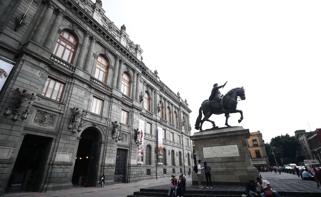 Imagen de archivo de la explanada del Museo Nacional de Arte. Foto: Archivo El Universal