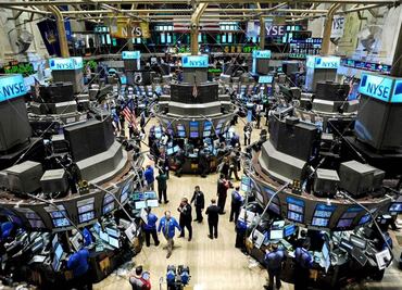 Bolsa de Nueva York abre con altibajos