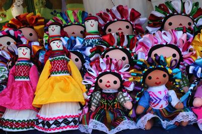 Panistas piden prohibir venta de imitaciones de artesanías