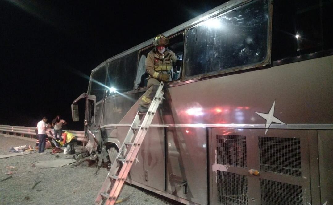 El vehículo ingresó a la rampa de frenado ubicada cerca de la caseta de Garabitos. Foto: Protección Civil de Durango