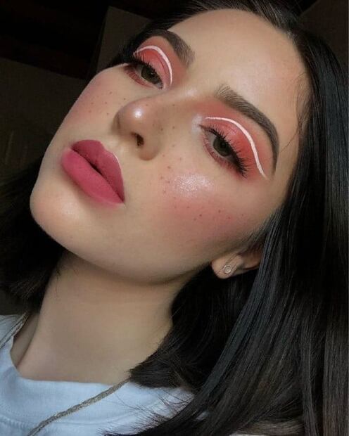 Alerta tendencia: Delineado de colores para triunfar en verano