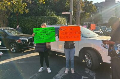 Vecinos bloquean Calzada de las Águilas en rechazo al proyecto del Cablebús