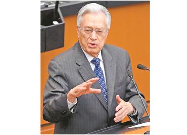 Panistas denuncian a Bartlett ante la SFP