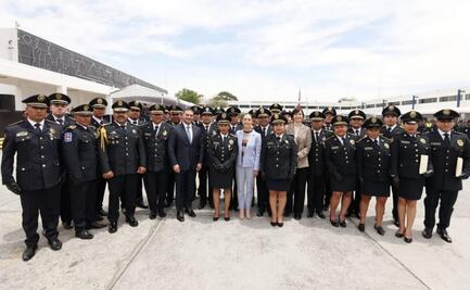 Sheinbaum encabeza graduación de 443 nuevos elementos de la SSC; pide a oficiales sean leales a la ciudadanía   