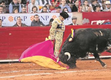 Juez suspende indefinidamente corridas de toros en la Plaza México
